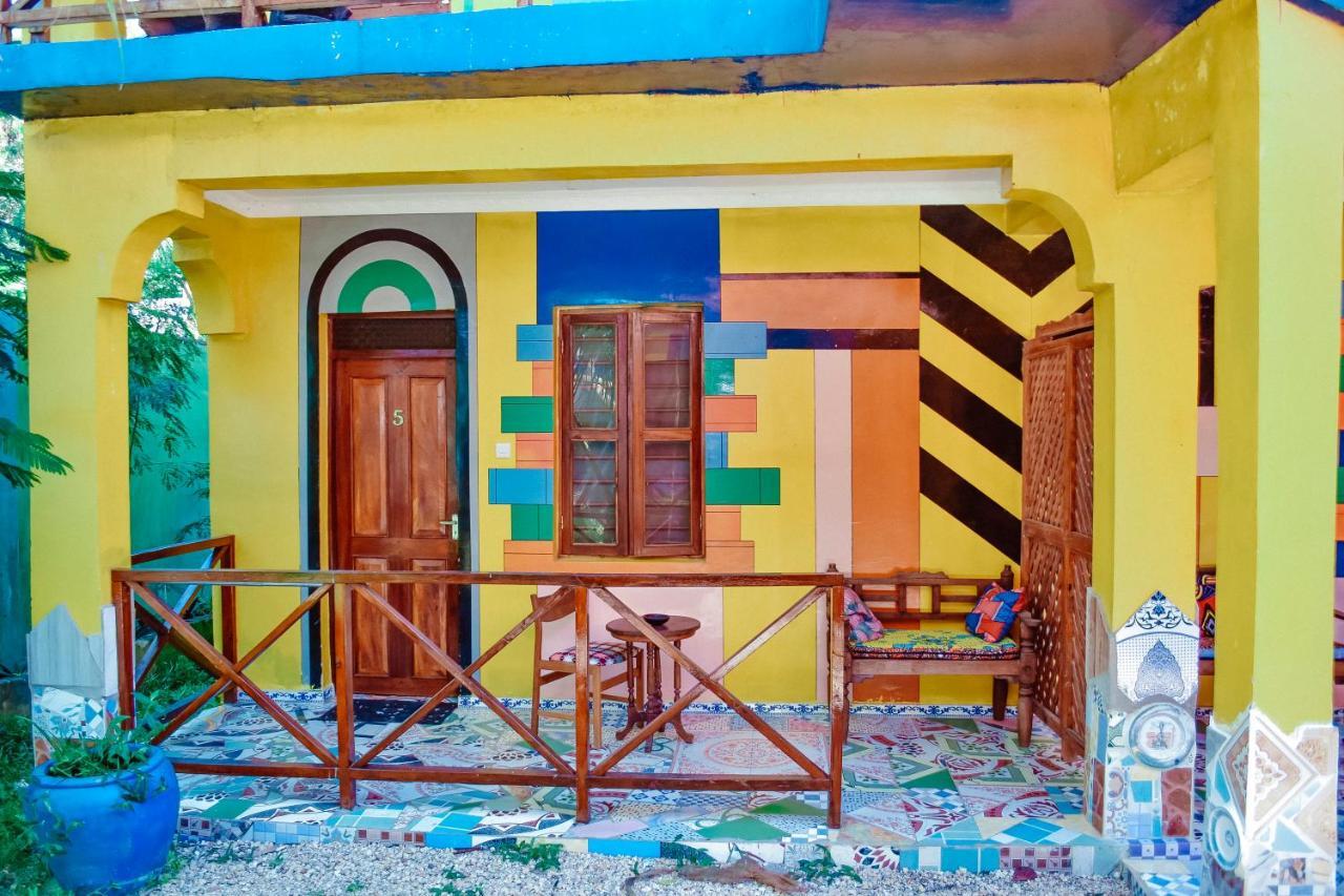 Coccobello Zanzibar نونغوي المظهر الخارجي الصورة