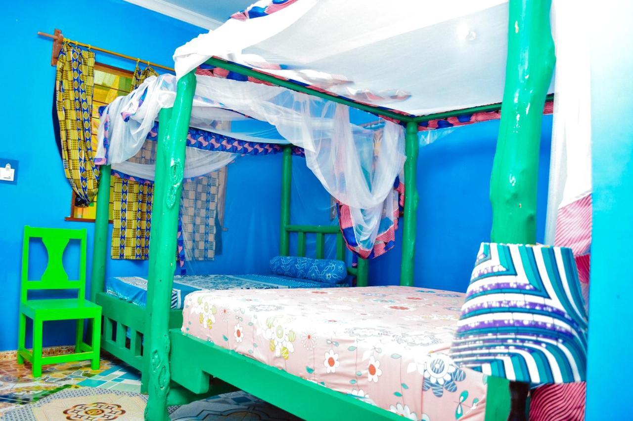 Coccobello Zanzibar نونغوي المظهر الخارجي الصورة