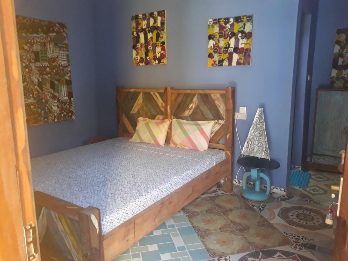 Coccobello Zanzibar نونغوي المظهر الخارجي الصورة
